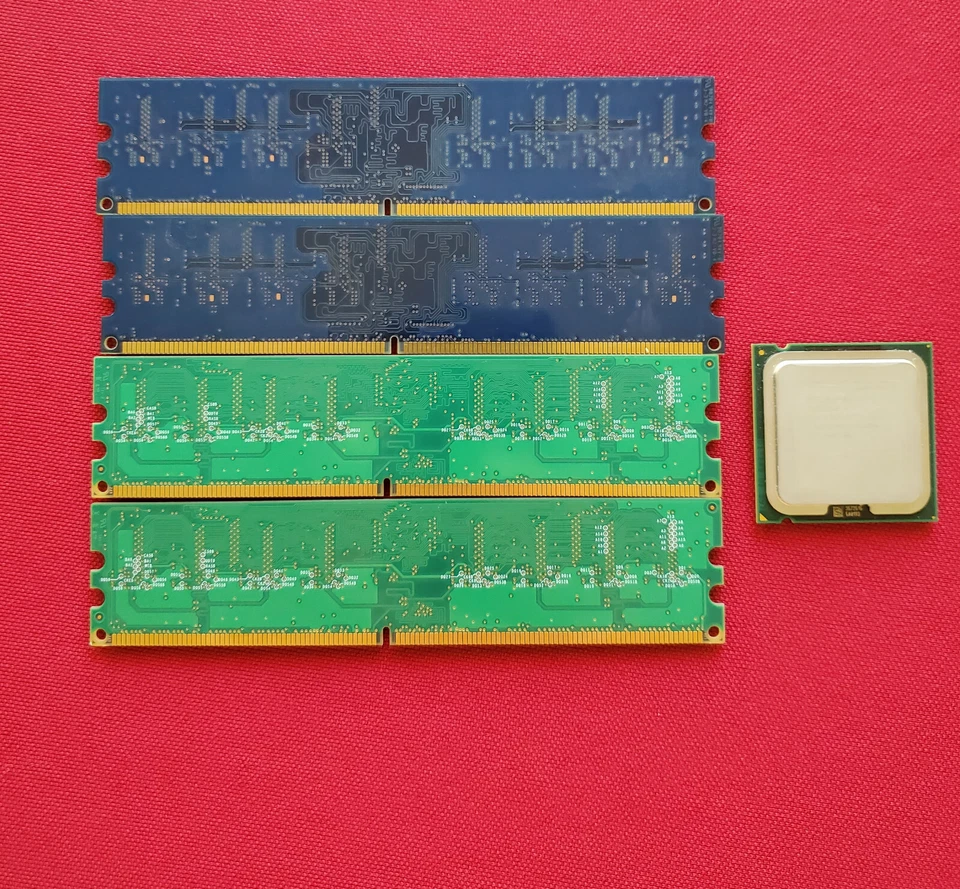 512 MB Ram x (4) DDR2 PC2-5300U e Intel Pentium D CPU 3.0 ghz 925 Combo Foto 2 de 4