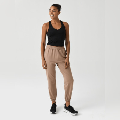NWOT Vuori Boyfriend Joggers Size XL Large Beige Tan Brown Heathered Pants