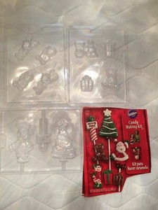 Set Of 3 Wilton Christmas Candy Making Kit Candy Molds ~ Santa / Tree / Elves