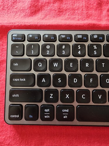 Macally Ultra Slim USB-C W/ 3 Ports Wired Keyboard for MAC WIN CHROME & MORE. - Picture 24 of 24