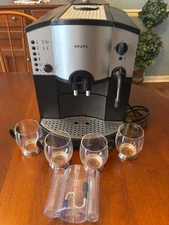 Used Krups Black/Silver  Orchestro 889 Espresso and Coffee Machine + 4 mugs