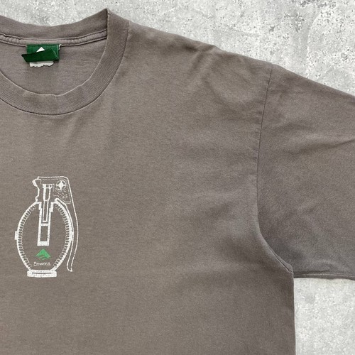 Vintage 2000s Emerica Skateboarding Grenade T Shirt Faded Gray Size XL - Picture 12 of 24