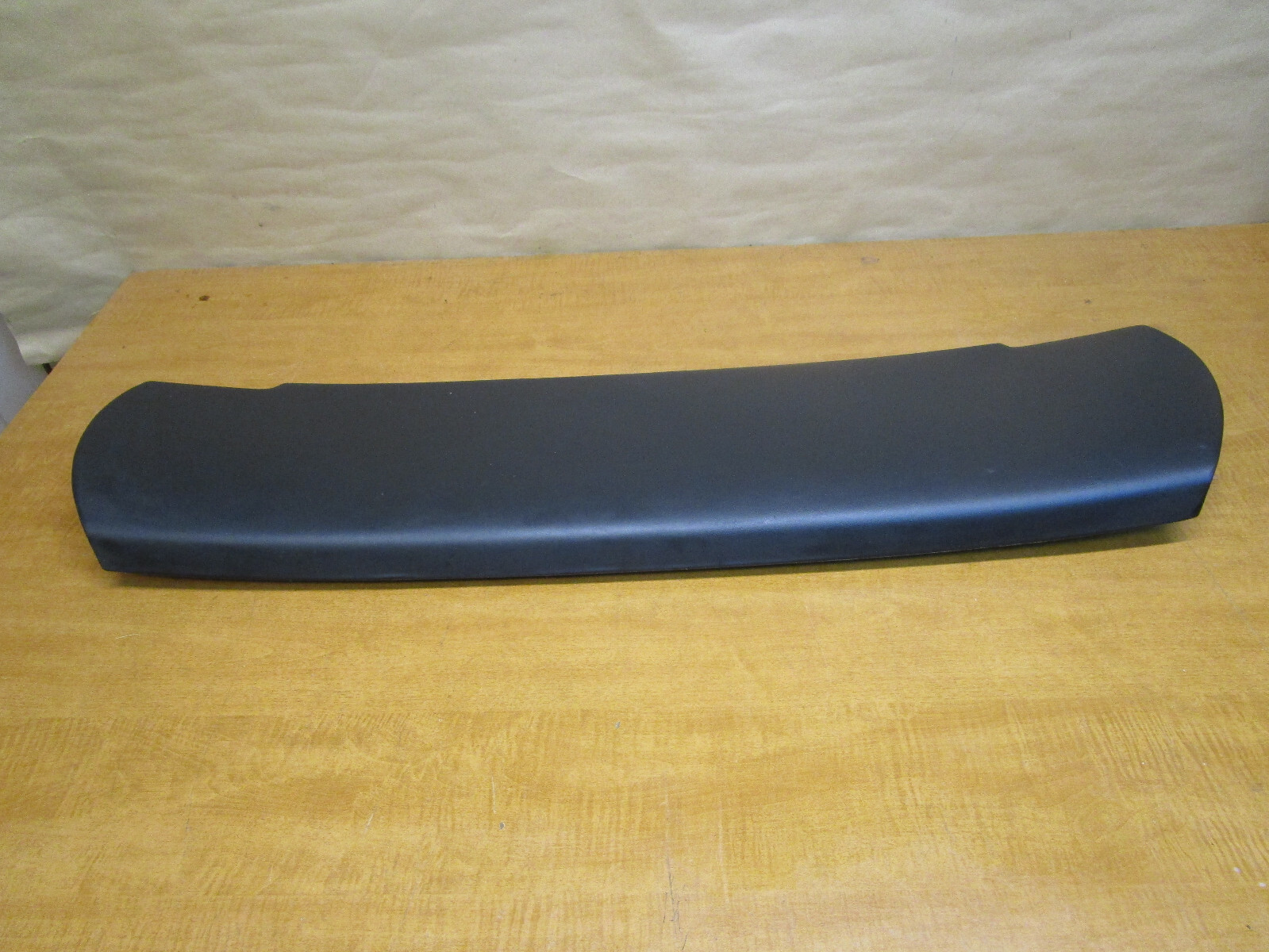 Ferrari 458 Italia - Rear Roof Interior Trim Panel. Black P/N 82826100