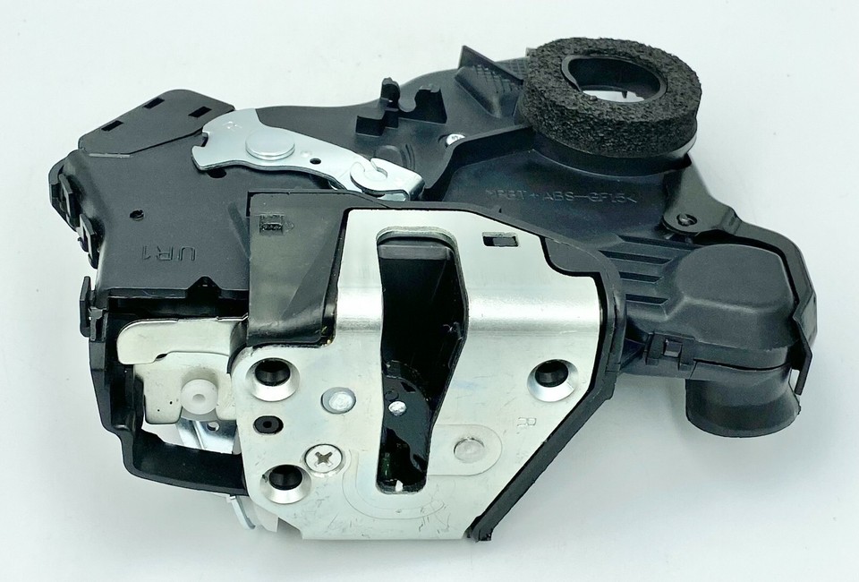 Power Door Lock Actuator Fits for 16-20 Honda Fit HR-V Passport