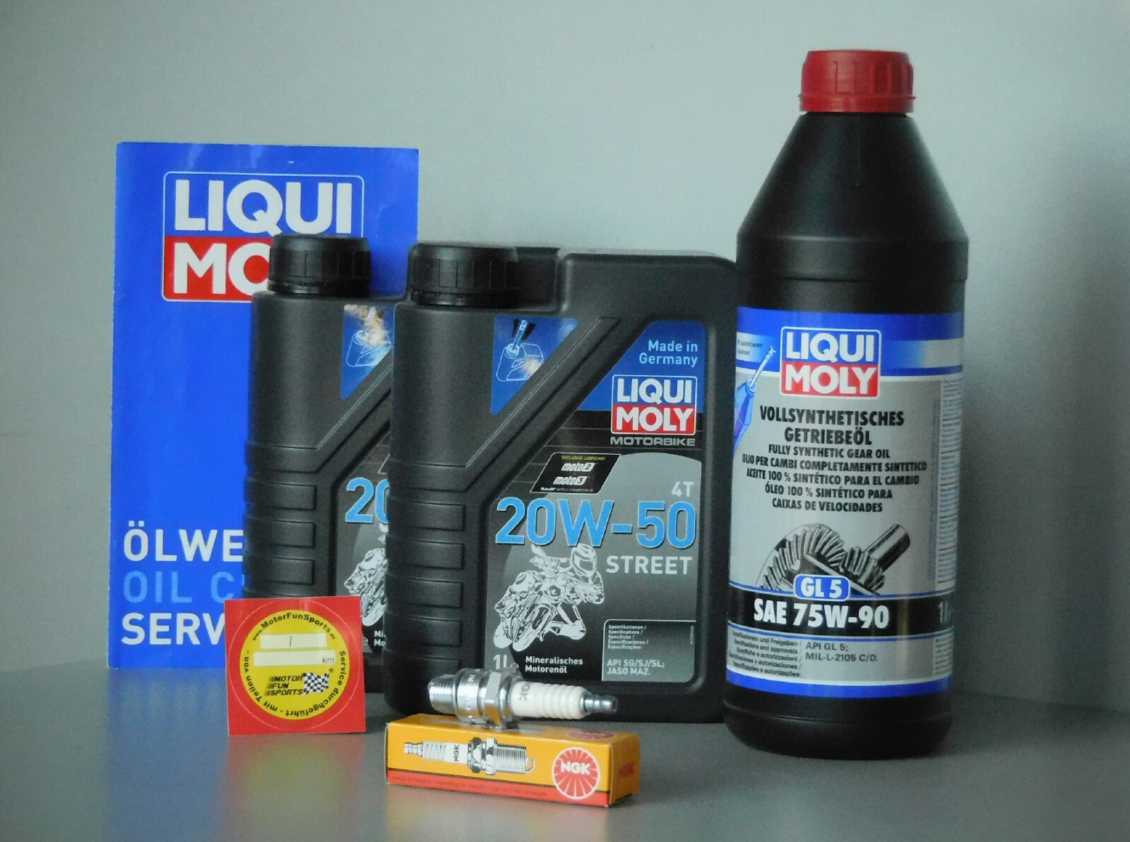 Maintenance Set - BMW R23 - Oil, Spark Plug, Inspection, Service