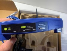 Linksys Cisco WRT54G 54 Mbps 4-Port 10/100 Wireless-G Broadband Router