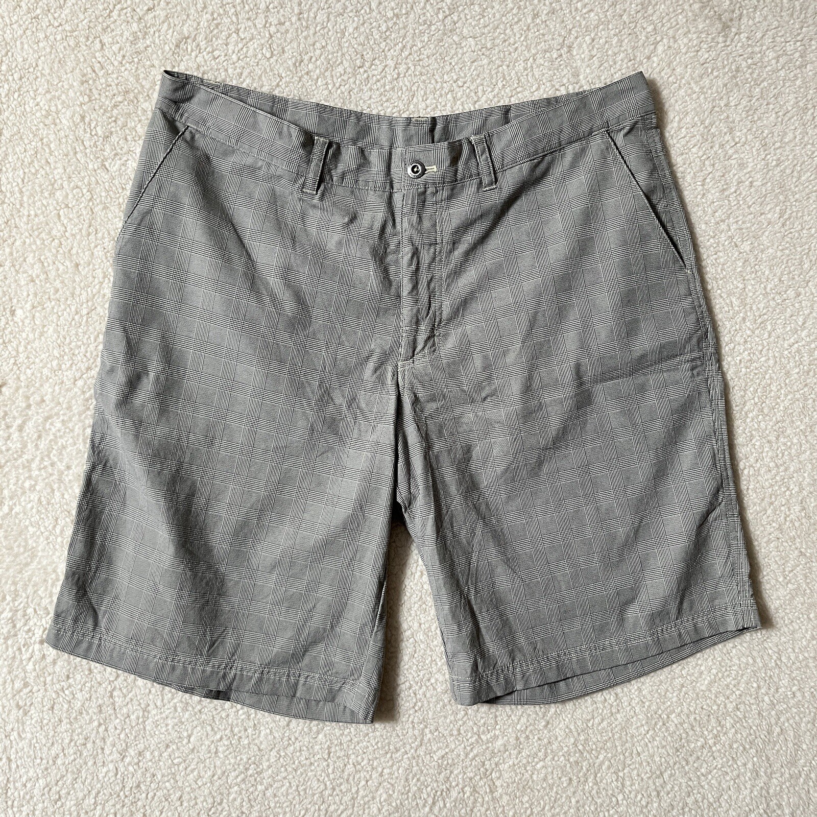 Patagonia Mens 40x12 Gray Plaid Stretch Chino Bermuda Shorts