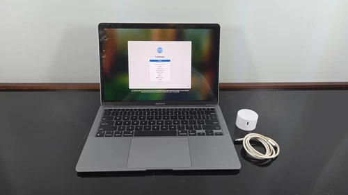 Excellent - Apple MacBook Air 13.3" M1 Chip 8GB Ram 256GB SSD 2020 A2337