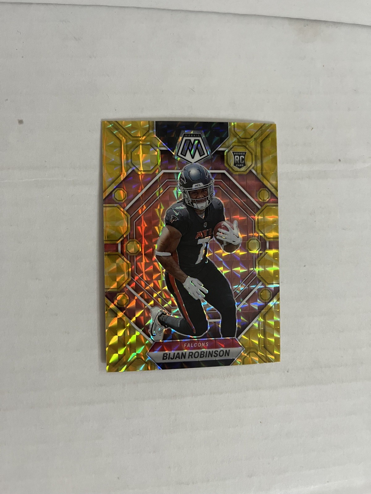 2023 Panini Mosaic Yellow Reactive Prizm Bijan Robinson Rookie RC #284 Falcons