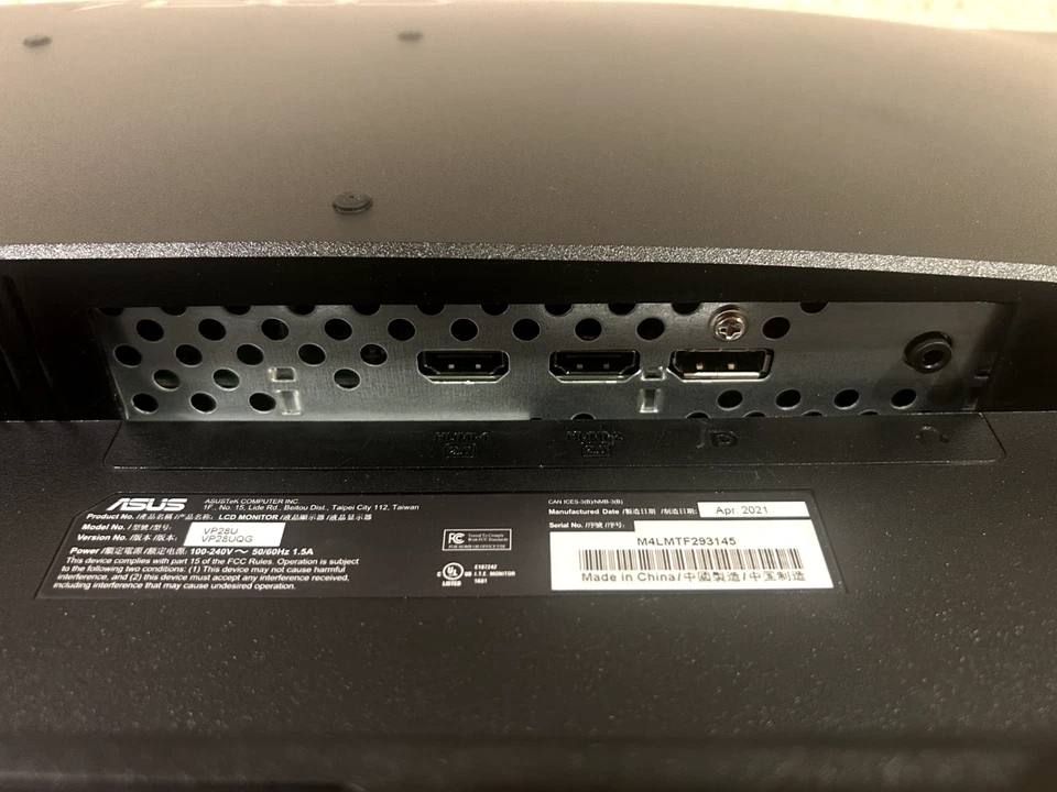 ASUS VP28UQG 28 polegadas Monitor 4K/UHD 3840x2160 1ms 3840x2160 - Preto - Imagem 3 de 4