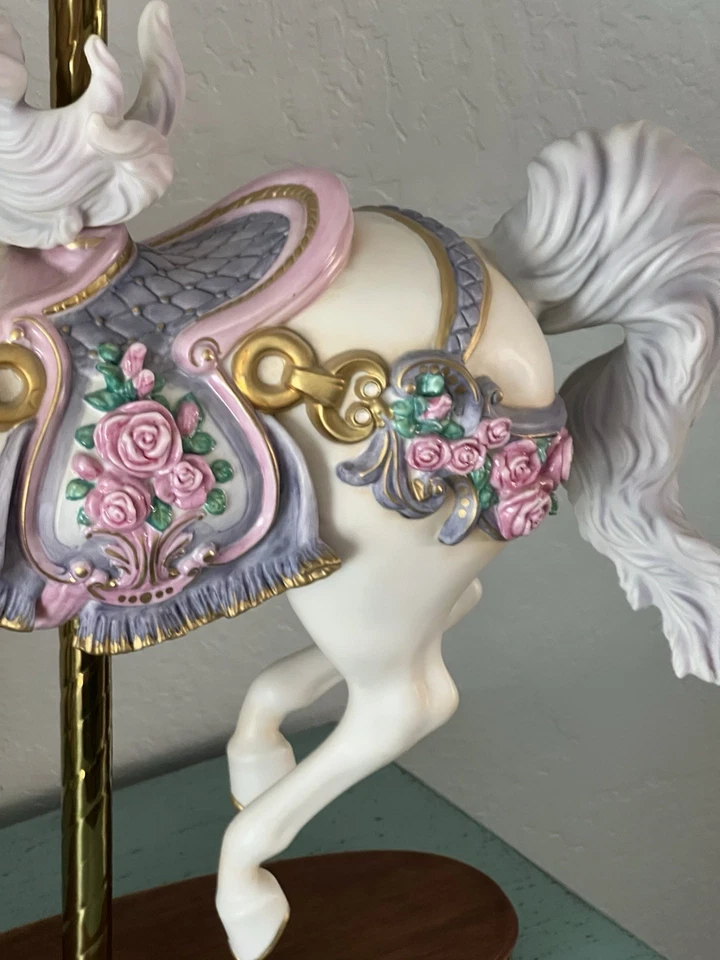 CASA DE FABERGE IMPERIAL ROSA CARRUSEL CABALLO FRANKLIN COMO NUEVO COLECCIONABLE Foto 2 de 4