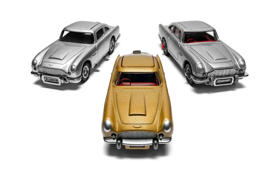 Corgi RT70007 James Bond Aston Martin DB5 Classic Collection 1/43 - Image 3 of 4
