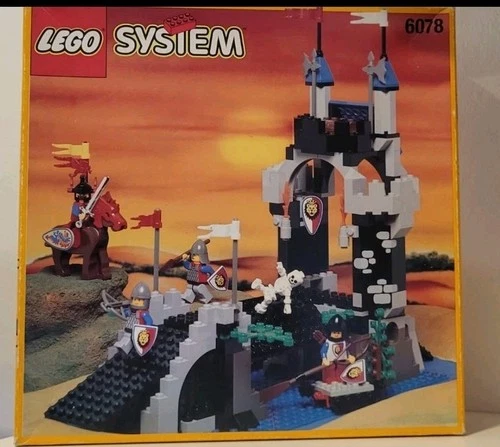 Lego Knights 6078 Royal Drawbridge BNIB Sealed. Castle Vintage 80s 90s