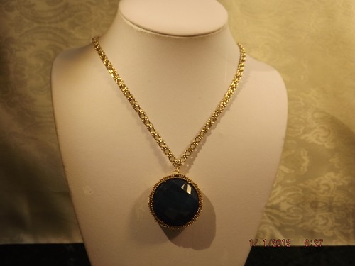 Kendra Scott Vintage Gold/Faceted Blue Agate Necklace