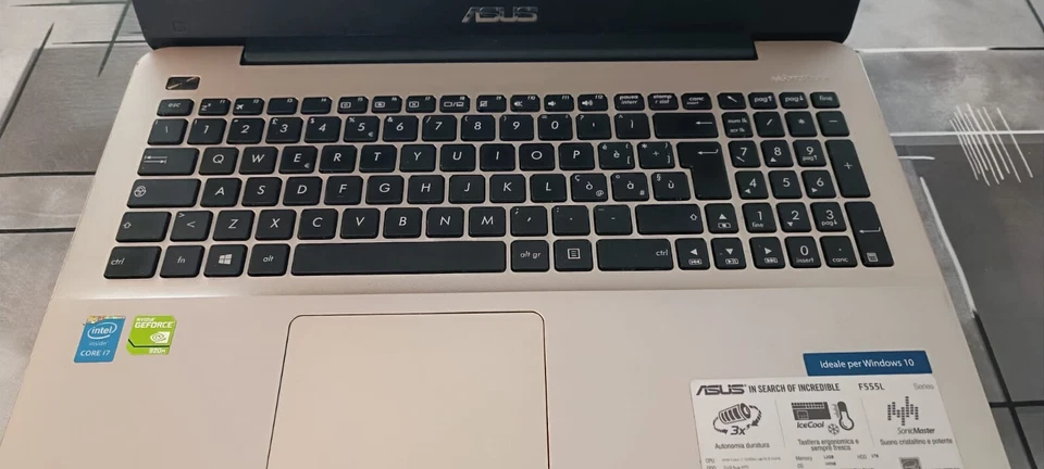 pc portatile asus - Immagine 3 di 4