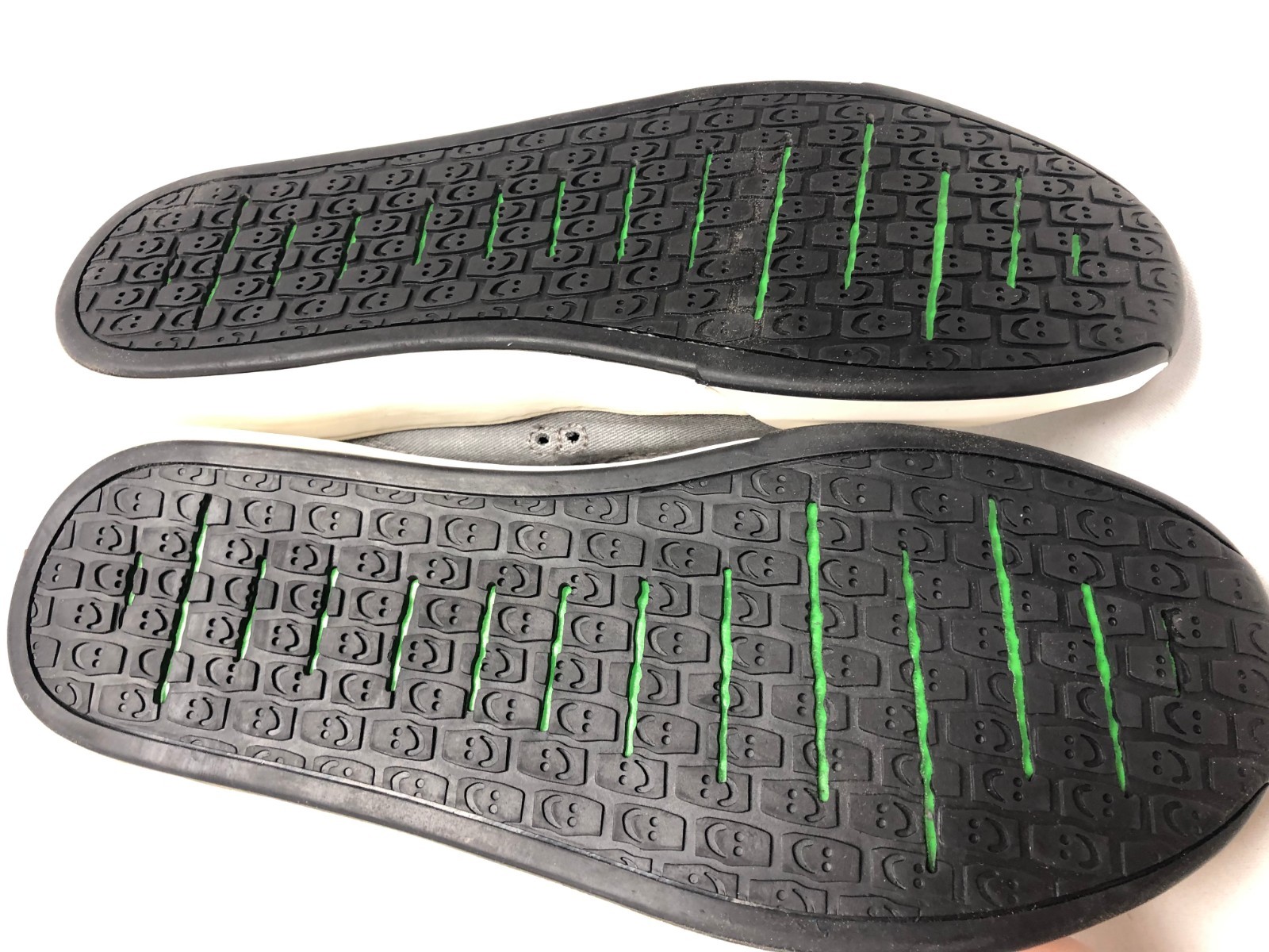 Sanuk Chiba Quest Canvas Sidewalk Surfers Black or Grey Gray 1091089 Slip On 