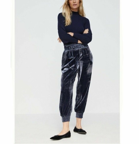 Anthropologie Gloria Velvet Joggers 