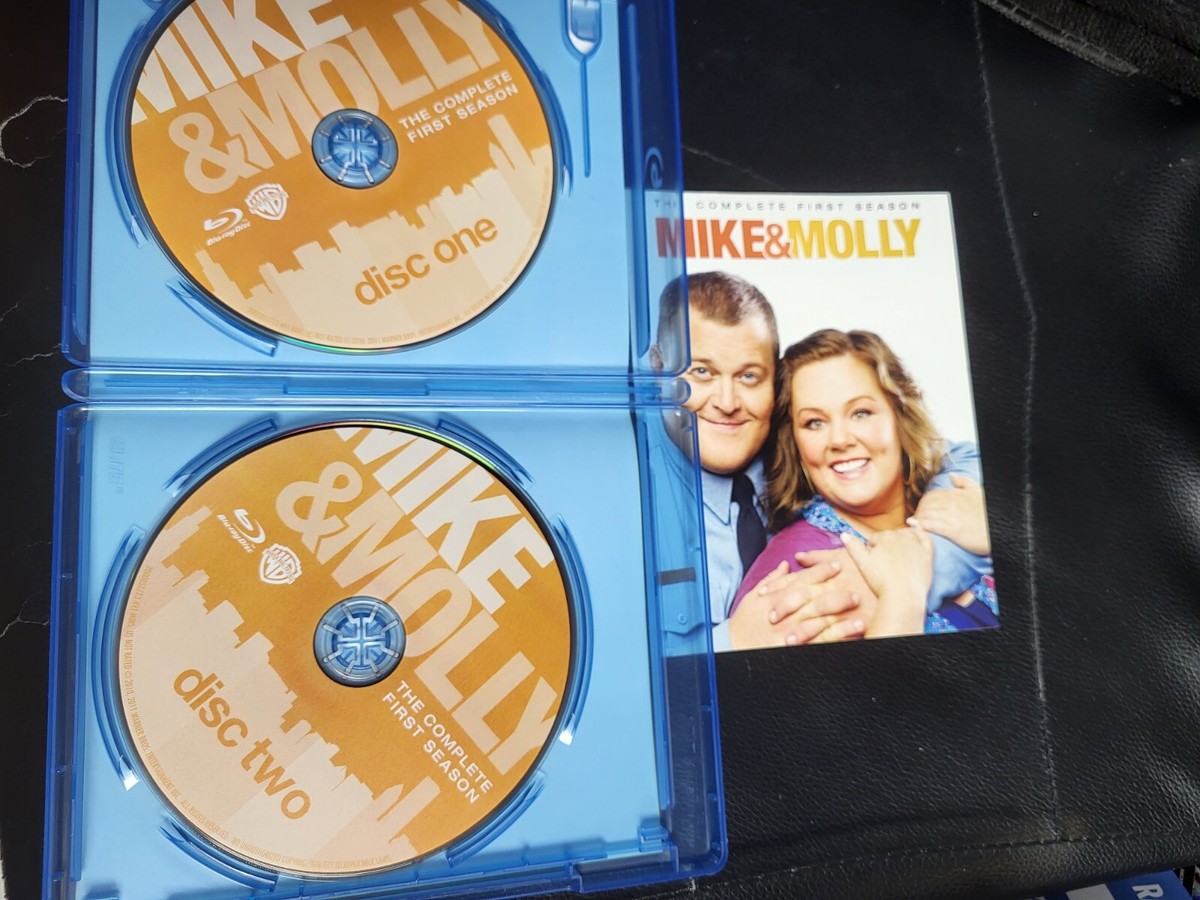 (未使用･未開封品)Mike &amp; Molly: Complete First Season [Blu-ray] Mike Molly: The Complete First Season (Blu-ray 2011, 2-Disc