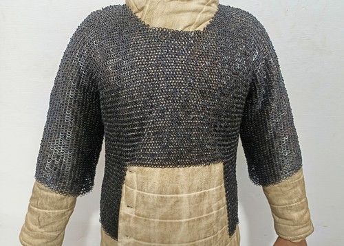 Chainmail Voiders, 6 mm Steel Round Rivet Ring Half Sleeve Chainmail Shirt Armor - Picture 4 of 6