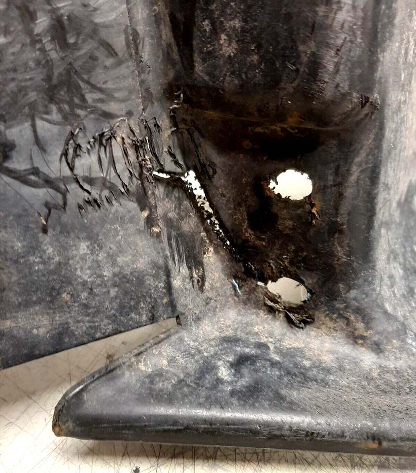 Jeep Wrangler TJ 97-06 TJ LADO DEL CONDUCTOR RUEDA TRASERA BIEN FORRO ENVÍO GRATUITO Foto 2 de 4