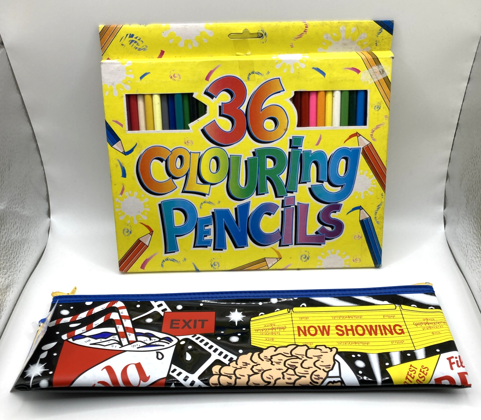 Vintage Grafix Pencil Case & Vintage Anker 36 Colouring Pencils Bundle Set