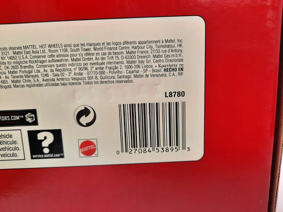 Hot Wheels Ferrari F2008 #1 Kimi Raikkonen winner Spanish GP 2008 1/18 L8780 - Immagine 4 di 4