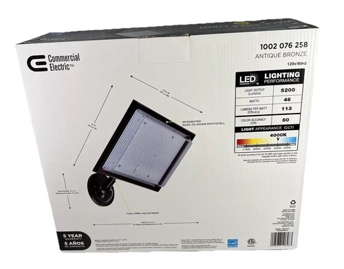 Commercial Electric Integrated LED Outdoor Street Lamp Flood Light 350W Sealed - Picture 2 of 7