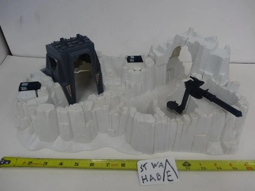 vintage 1980 Hoth Imperial Attack Base Star Wars playset
