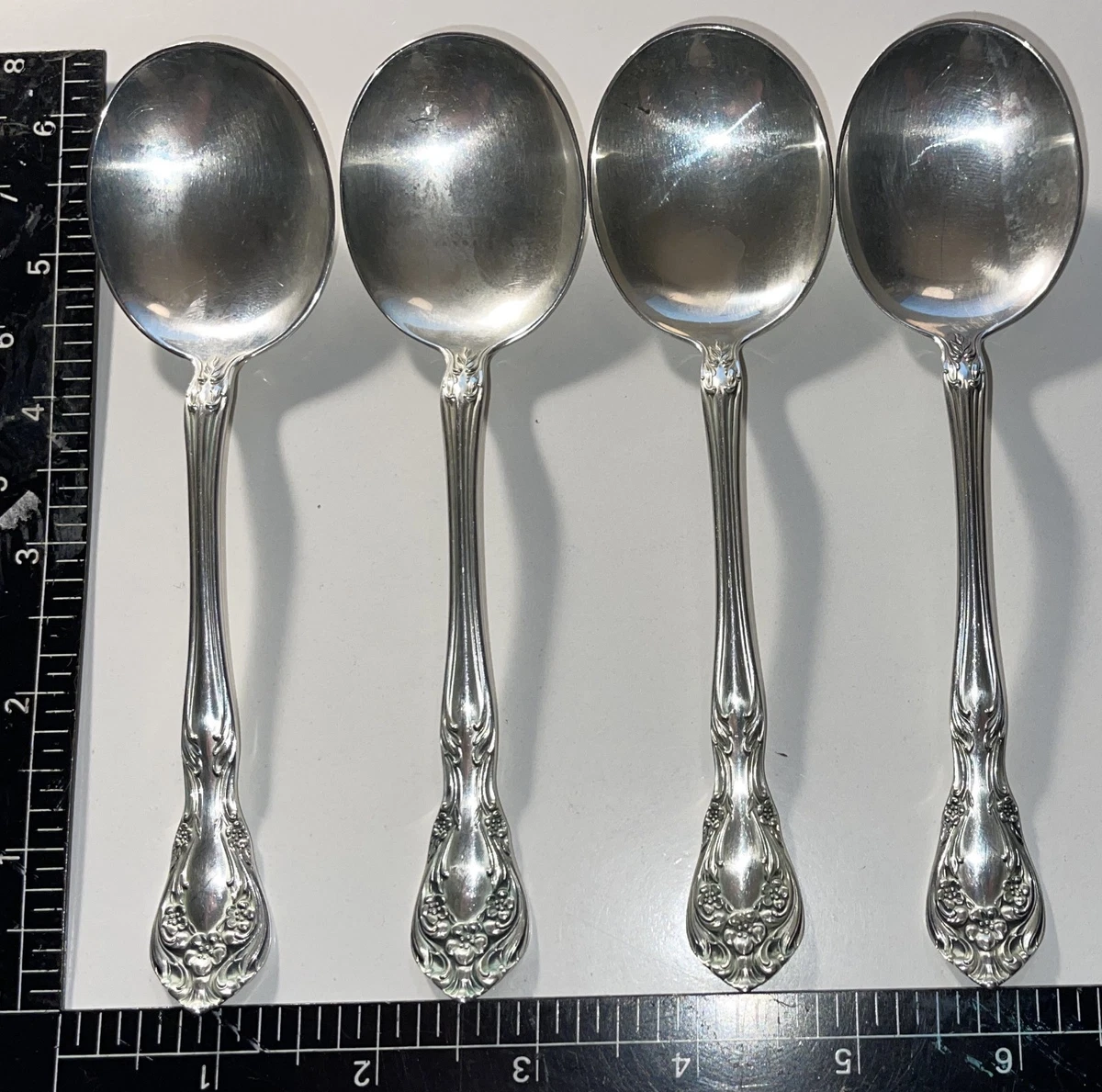 ビンテージ　ALVIN STERLINGスプーン　Chateau Rose 純銀 Alvin CHATEAU ROSE Sterling Silver Flatware Set 76pcs, Service for