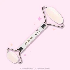 THE CRÈME SHOP X HELLO KITTY LOVE QUARTZ FACIAL MASSAGE ROLLER