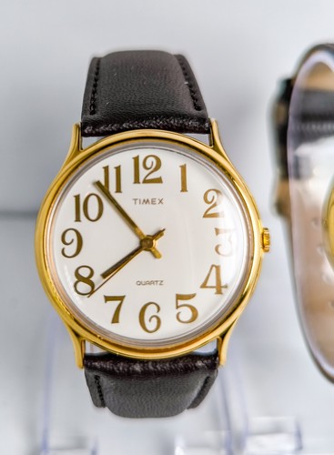 2x Timex Men's Gold-Tone Quartz Vintage Watches (Vista)-- Working - Picture 4 of 14