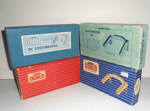 Hornby Dublo D1 Footbridge Boxed Reference Collection x 4 Hornby Dublo D1 Footbridge Boxed Reference Collection x 4