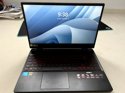 Acer Nitro 5 Gaming Laptop, Intel i5, 3050 RTX, 144 Hrz, 16GB RAM, 500GB storage