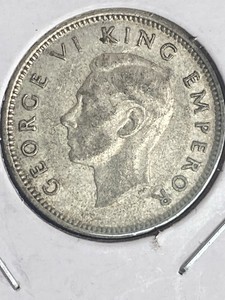 1937 Silver New Zealand 6 Pence World Silver Coinage