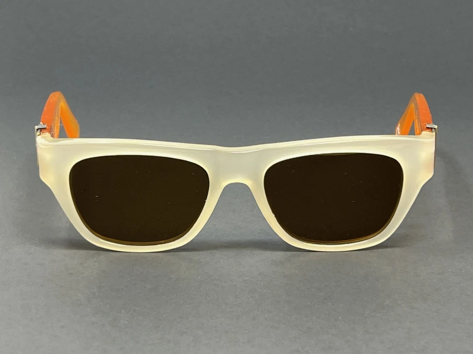 Vintage Gianni Versace 405-445 Clear Orange Unisex Square Sunglasses Authentic - Image 2 of 4
