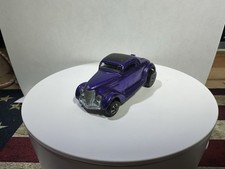Vintage 1968 Hot Wheels Redline CLASSIC 36 FORD COUPE Purple US Tan Interior
