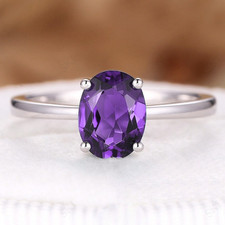 925 Sterling Silver Violet Amethyst Ring Oval Cut Eye-Clean Four Prong Setting