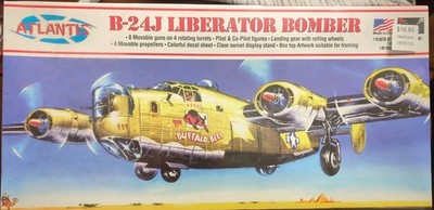 Atlantis Models 1:92 B-24J Bomber Buffalo Bill Kit H218, New,Sealed DENTED BOX