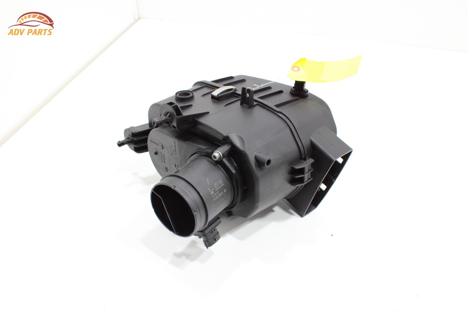 2017 - 2020 MASERATI LEVANTE 3.0L ENGINE LEFT AIR CLEANER HOUSING FILTER BOX OEM