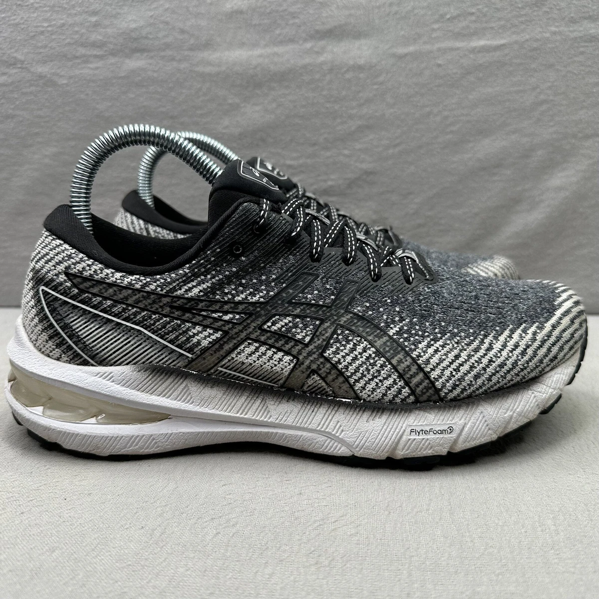ASICS GT 2000 10 Womens Size 7.5 Shoes Gray Black Athletic