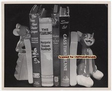 TOM & JERRY PHOTO #6 COVENTRY Ware FIGURE 1940s MGM FILE COPY B&W 8x10 BOOKENDS
