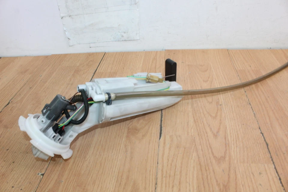 2020 Ski-Doo Grand Touring 600 Ace Sport Fuel Pump - Image 4 of 4