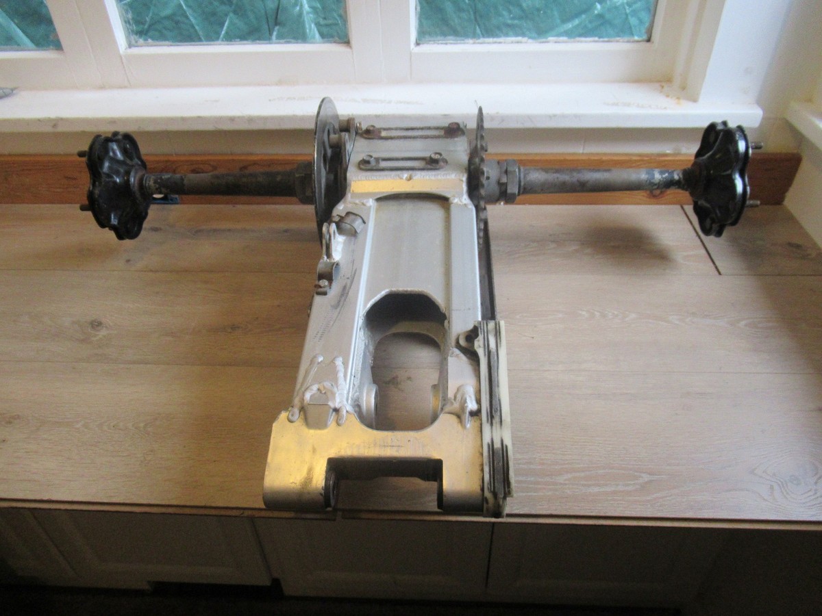 LT 500R SUZUKI QUAD RACER QUADZILLA 1989 REAR DRIVE AXLE AND SWING
