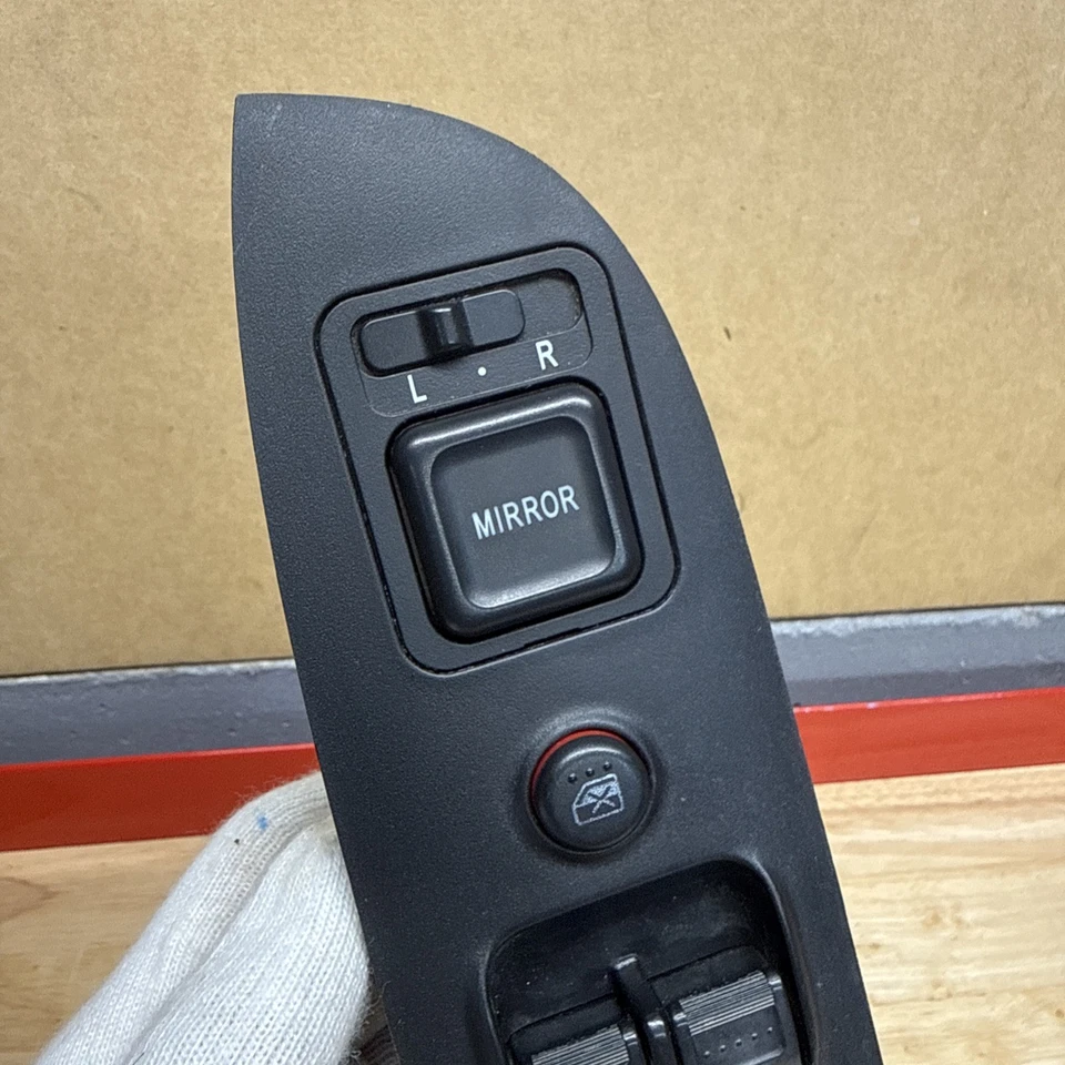 2002 - 2006 Honda CR-V Drivers Left Master Window Switch 35750-S9A-409 OEM - Image 4 of 4