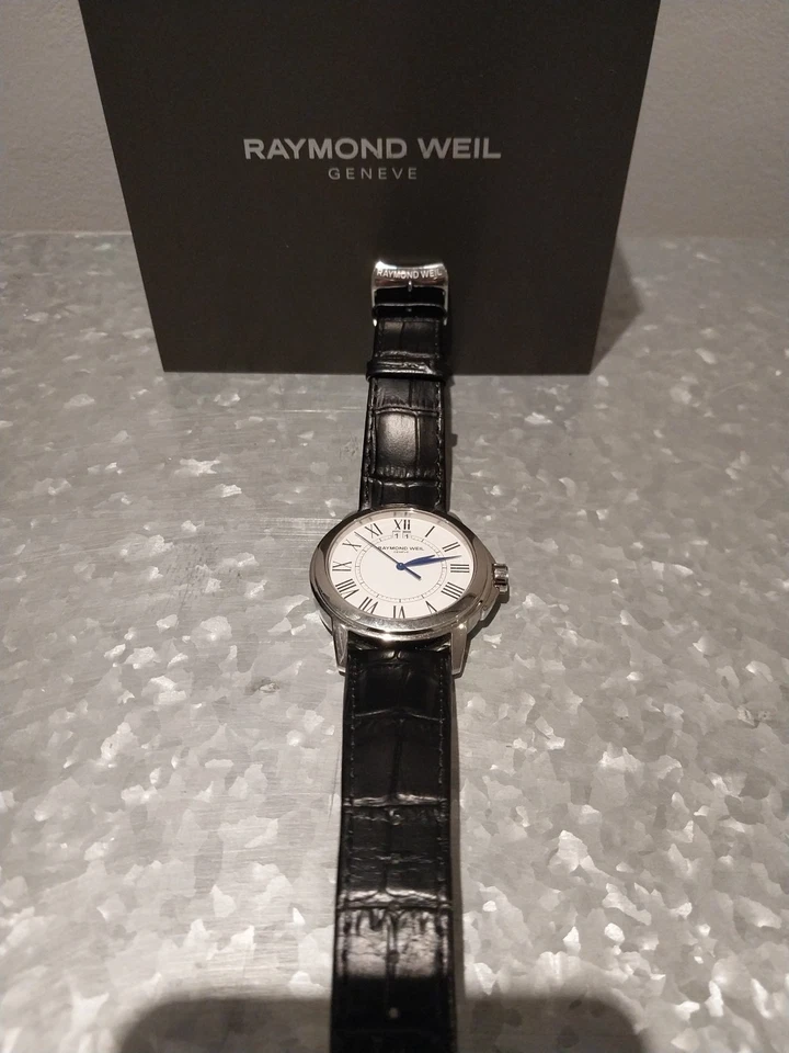 Raymond Weil Tradition White Dial Blue Hands Men's Watch 5576-STC-00300 - image 2 of 4