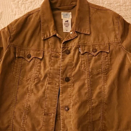 Levi's Trucker  Women's Jacket Tan In Color - product listing photo