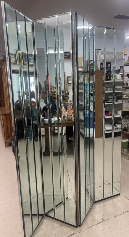 Henredon Four-Panel Beveled Mirror Room Divider