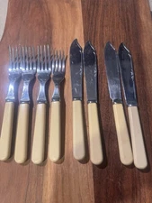 VTG 8 Pc Set Of Epns A1 Fish eaters Silverware