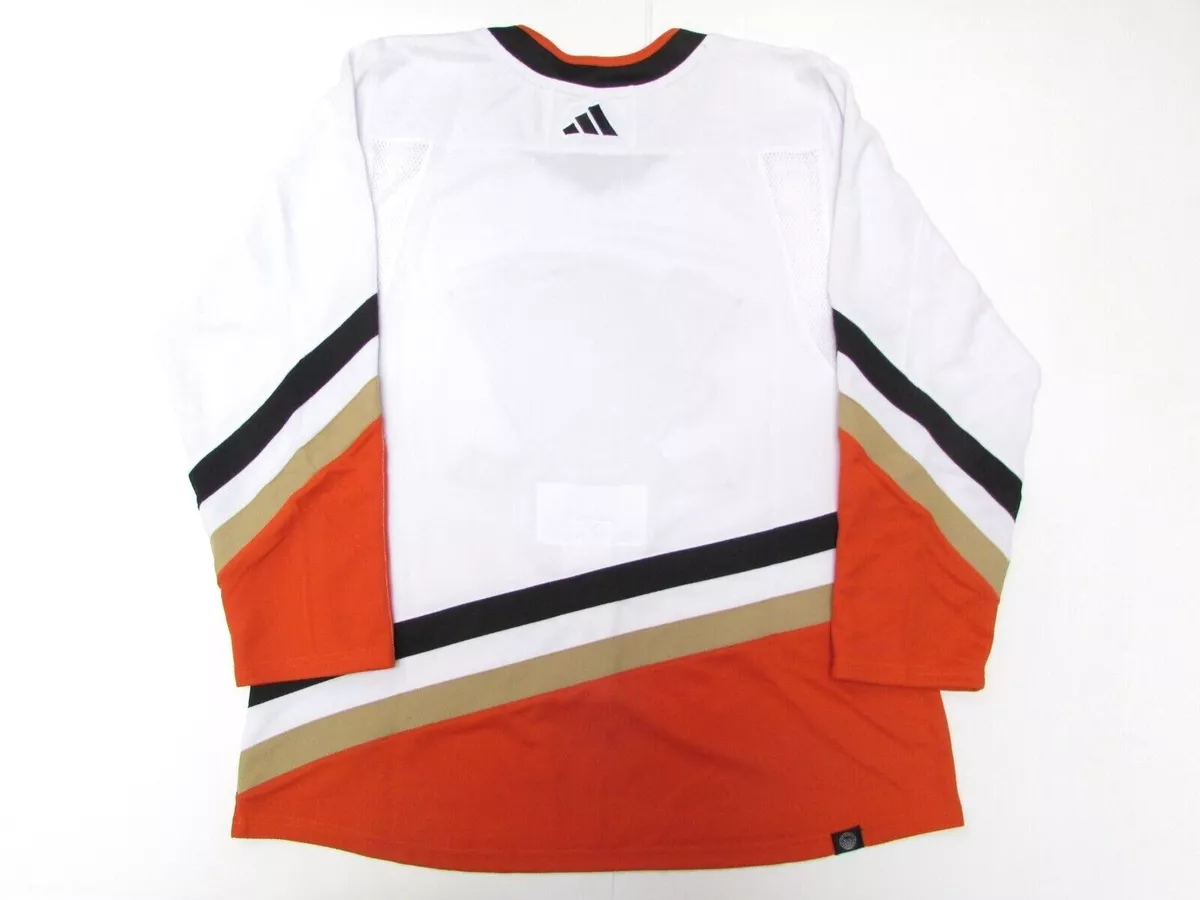 A Deeper Look into the Adidas Reverse Retro Jersey: Anaheim Ducks - HOCKEY  SNIPERS