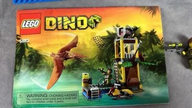 Lego 5883 Tower Takedown - 2012 Dino - 99 % Complete With Instructions No Box